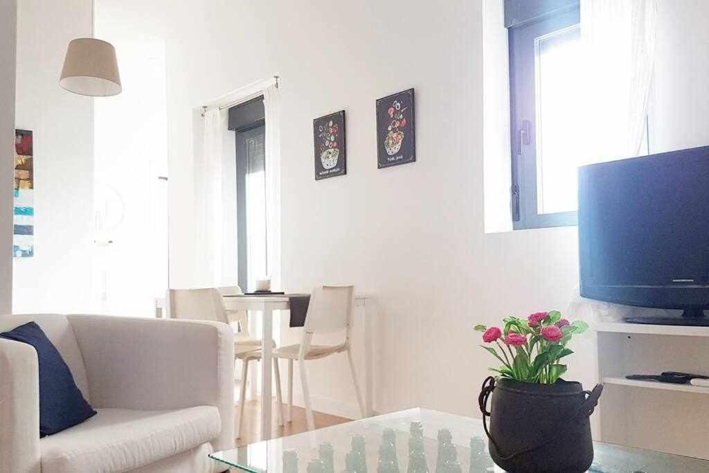 Aym Places Buen Viaje Parking Incluido Apartment Sevilla Bagian luar foto